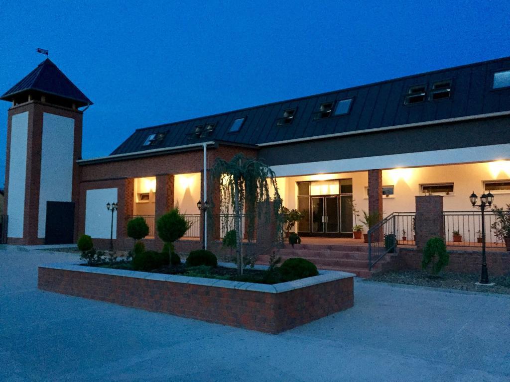 Guest House Hodus Vydrany Luaran gambar
