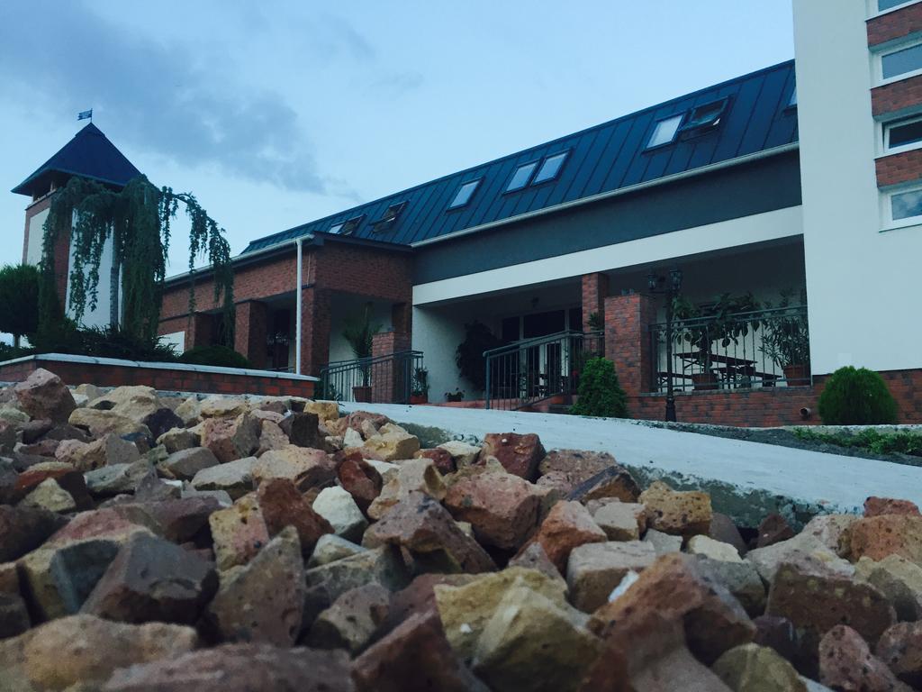 Guest House Hodus Vydrany Luaran gambar
